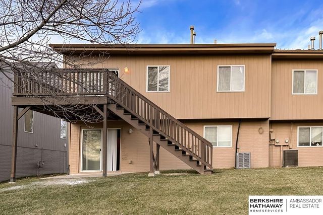 18903 K Street, Omaha, NE 68135