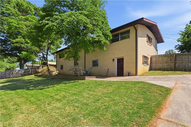 2989 Beechwood Drive, Lithia Springs, GA 30122