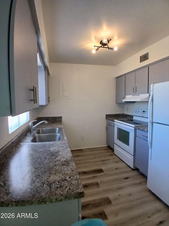 370 W MOHAVE Street 3, Phoenix, AZ 85003