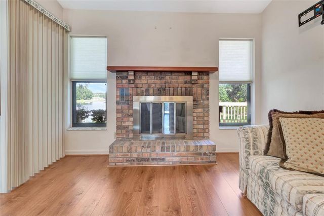 9835 LAKESHORE DRIVE, Clermont, FL 34711