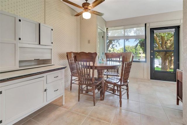 9835 LAKESHORE DRIVE, Clermont, FL 34711