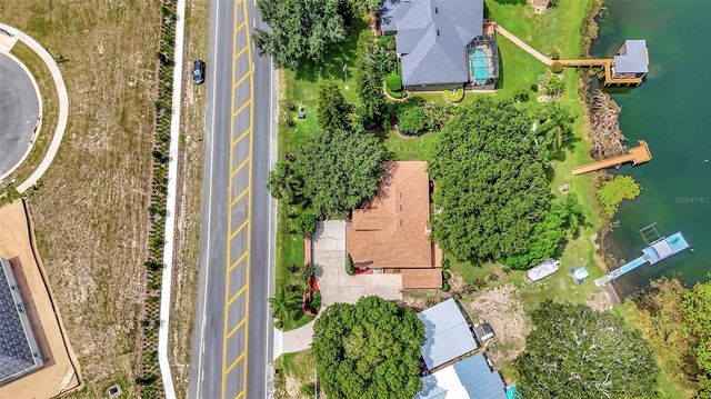 9835 LAKESHORE DRIVE, Clermont, FL 34711