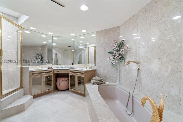 2100 S Ocean Ln 1512, Fort Lauderdale, FL 33316