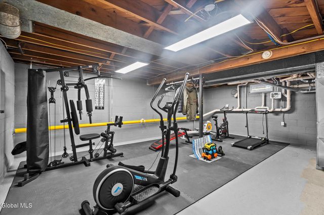 6 Moreau Drive, South Glens Falls, NY 12803