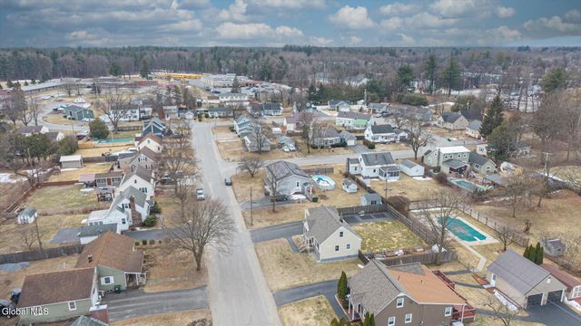 6 Moreau Drive, South Glens Falls, NY 12803