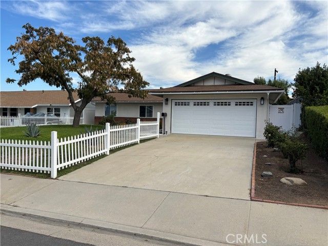 3555 Dixie, Riverside, CA 92503