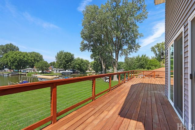 35806 N Marine Drive, Fox Lake, IL 60020