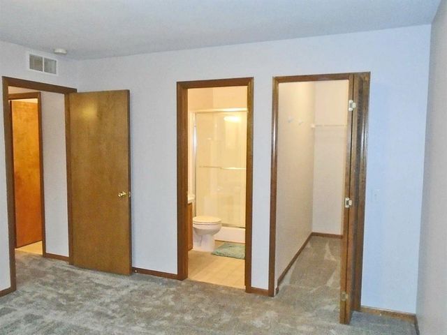 2246 Touchdown Court Unit: 2, Ypsilanti, MI 48197
