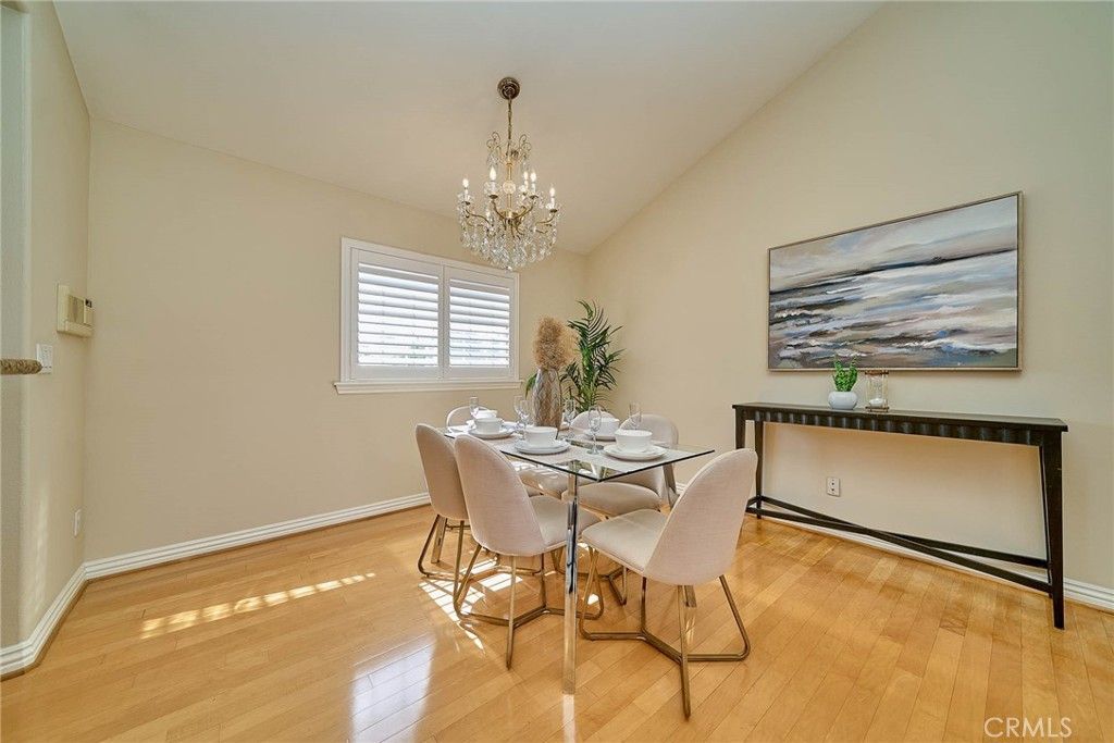 Image 16 of property listing at 2503 Perkins Lane, Redondo Beach, CA 90278