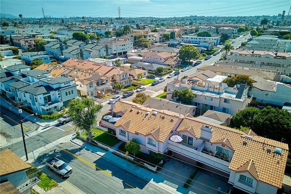 Image 49 of property listing at 2503 Perkins Lane, Redondo Beach, CA 90278