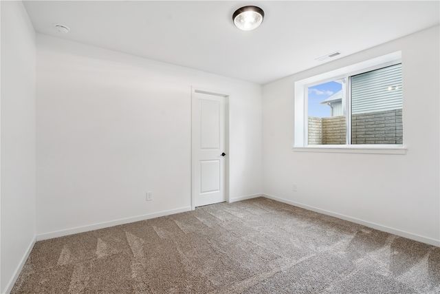 642 Maclan Court, Iowa City, IA 52246