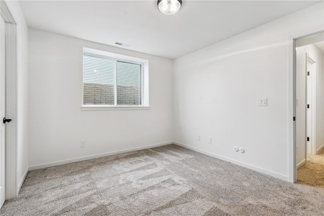 642 Maclan Court, Iowa City, IA 52246