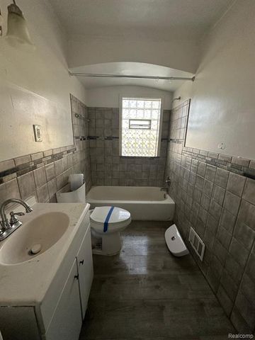 10444 Wayburn Street, Detroit City, MI 48224