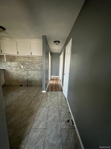 10444 Wayburn Street, Detroit City, MI 48224