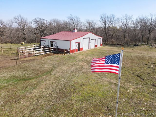 3300 S 4230 Road, Chelsea, OK 74016