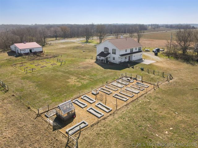 3300 S 4230 Road, Chelsea, OK 74016