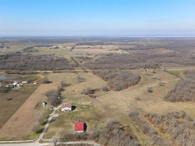 3300 S 4230 Road, Chelsea, OK 74016