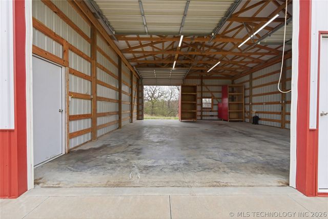 3300 S 4230 Road, Chelsea, OK 74016