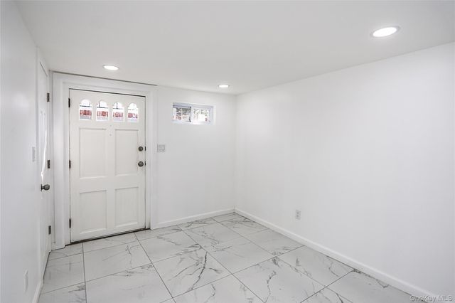 115 N Corona Avenue, Valley Stream, NY 11580