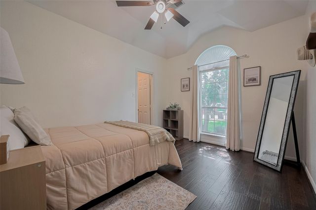 14207 Grove Estates Lane, Cypress, TX 77429