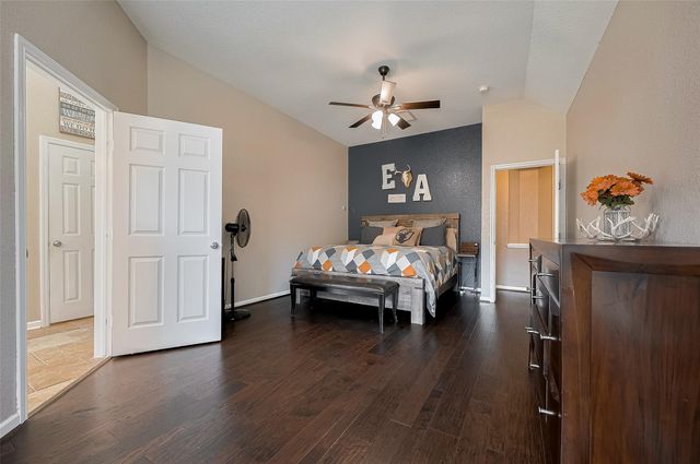 14207 Grove Estates Lane, Cypress, TX 77429