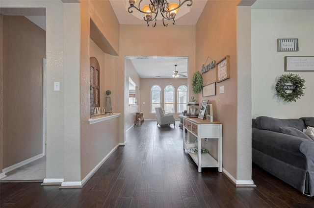 14207 Grove Estates Lane, Cypress, TX 77429