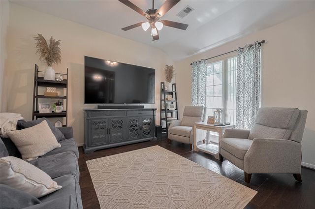 14207 Grove Estates Lane, Cypress, TX 77429