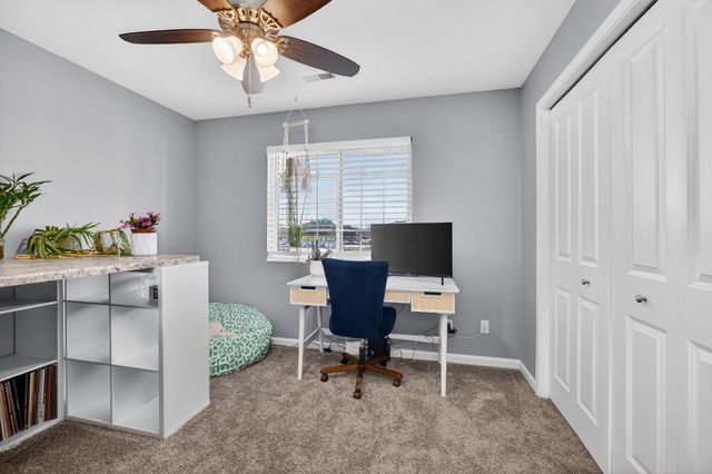 400 E Franklin Street 204, Eldridge, IA 52748
