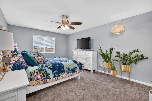 400 E Franklin Street 204, Eldridge, IA 52748