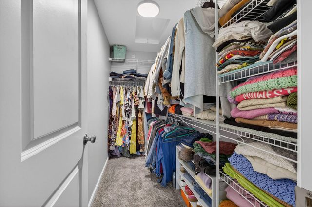 400 E Franklin Street 204, Eldridge, IA 52748