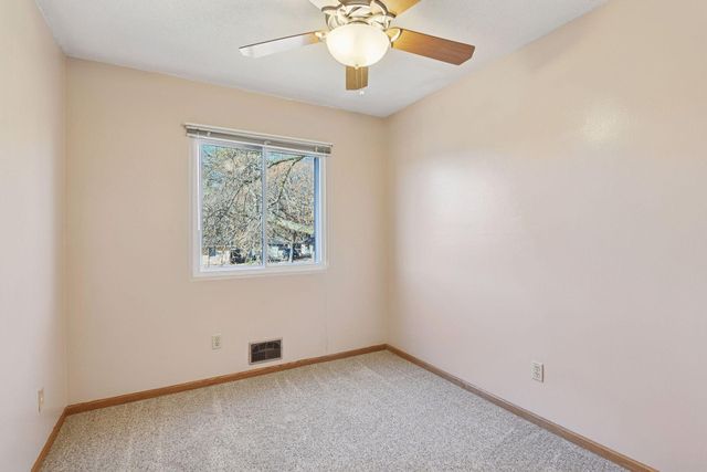 9039 18th Avenue S, Bloomington, MN 55425