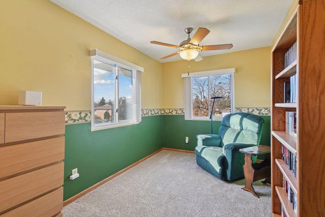 9039 18th Avenue S, Bloomington, MN 55425