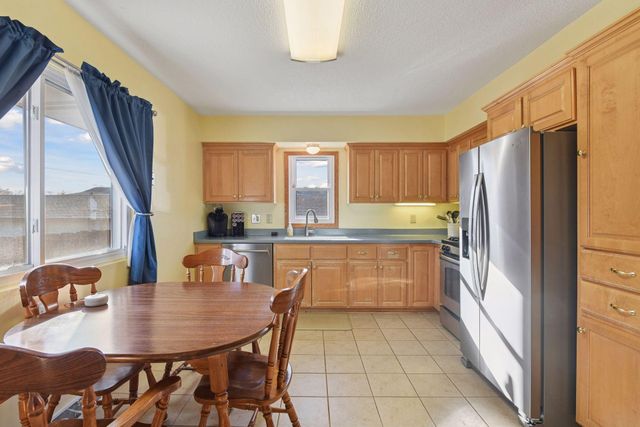 9039 18th Avenue S, Bloomington, MN 55425