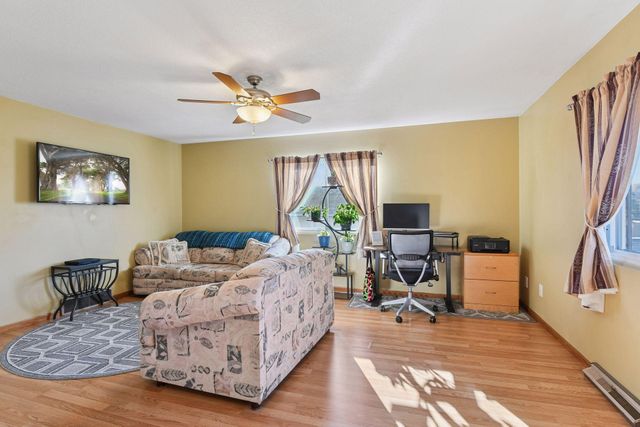 9039 18th Avenue S, Bloomington, MN 55425