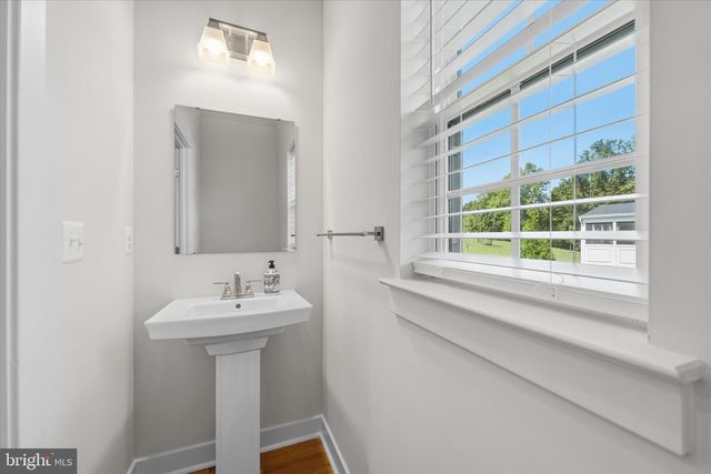 6589 BOB WHITE DR, Warrenton, VA 20187