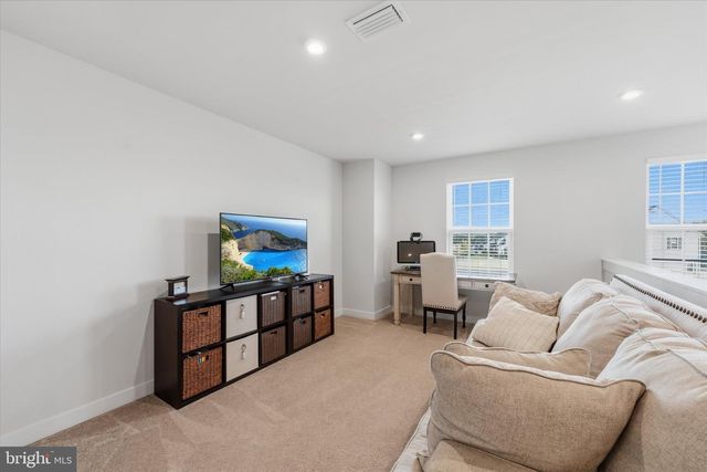 6589 BOB WHITE DR, Warrenton, VA 20187