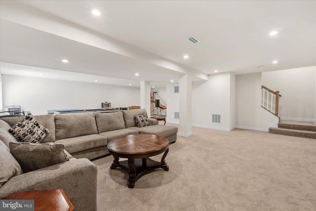6589 BOB WHITE DR, Warrenton, VA 20187