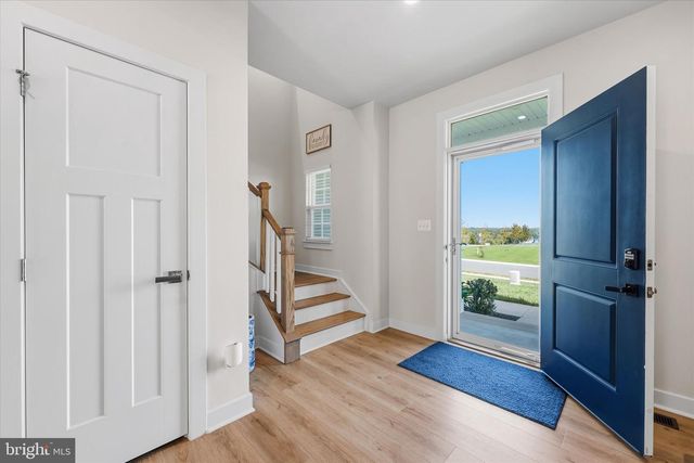 6589 BOB WHITE DR, Warrenton, VA 20187
