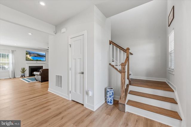 6589 BOB WHITE DR, Warrenton, VA 20187