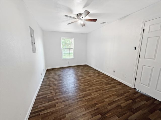 104 S 6th Street, Godley, TX 76044
