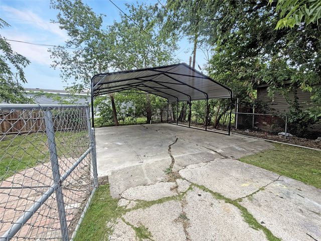 104 S 6th Street, Godley, TX 76044