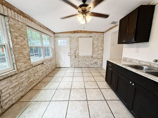 104 S 6th Street, Godley, TX 76044