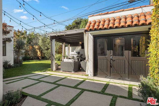 10465 Kinnard Avenue, Los Angeles, CA 90024