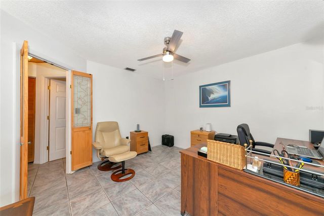 2631 FIESTA DRIVE, Venice, FL 34293