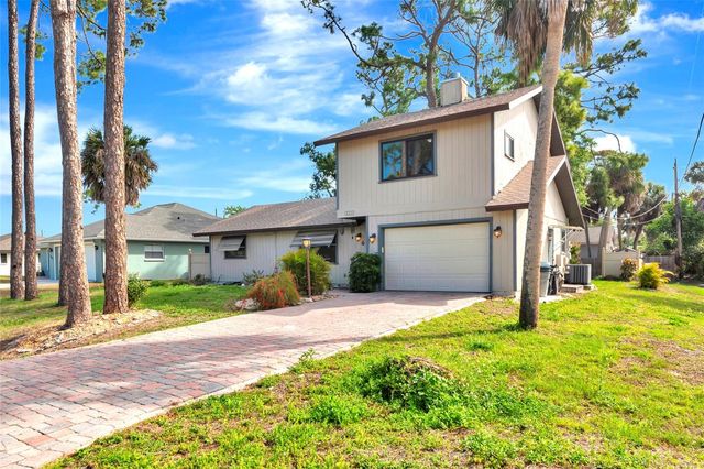 2631 FIESTA DRIVE, Venice, FL 34293