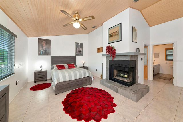 2631 FIESTA DRIVE, Venice, FL 34293