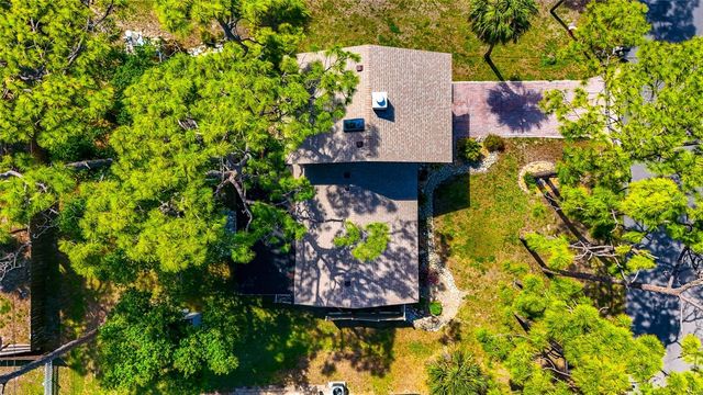 2631 FIESTA DRIVE, Venice, FL 34293