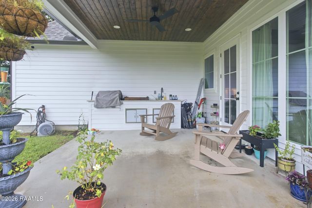 311 Benson Grove, Youngsville, LA 70592
