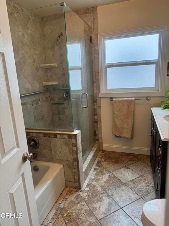 Image 19 of property listing at 6867 Cantaloupe Avenue, Valley Glen, CA 91405
