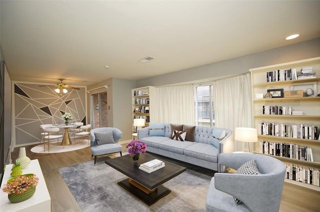 2595 Marilee Lane 4, Houston, TX 77057